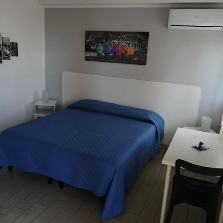 B&B Dal Gallo Battipaglia Exterior photo